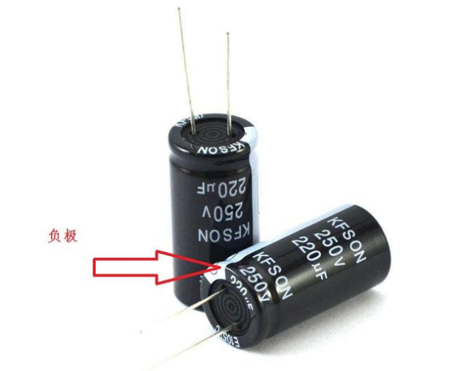「NIPPON CHEMI-CON」電解電容極性接錯會爆炸，如何避免？